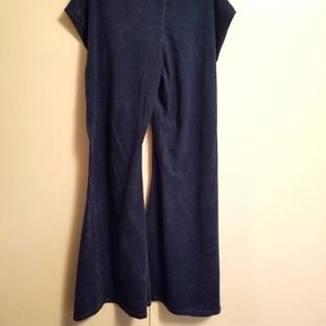 Chatoyant Bell Bottom stretchy Jean's, 3X